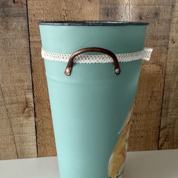 Painted Galvanized Bucket with Bunny Accent~Spring Decor - Picture 4 of 8